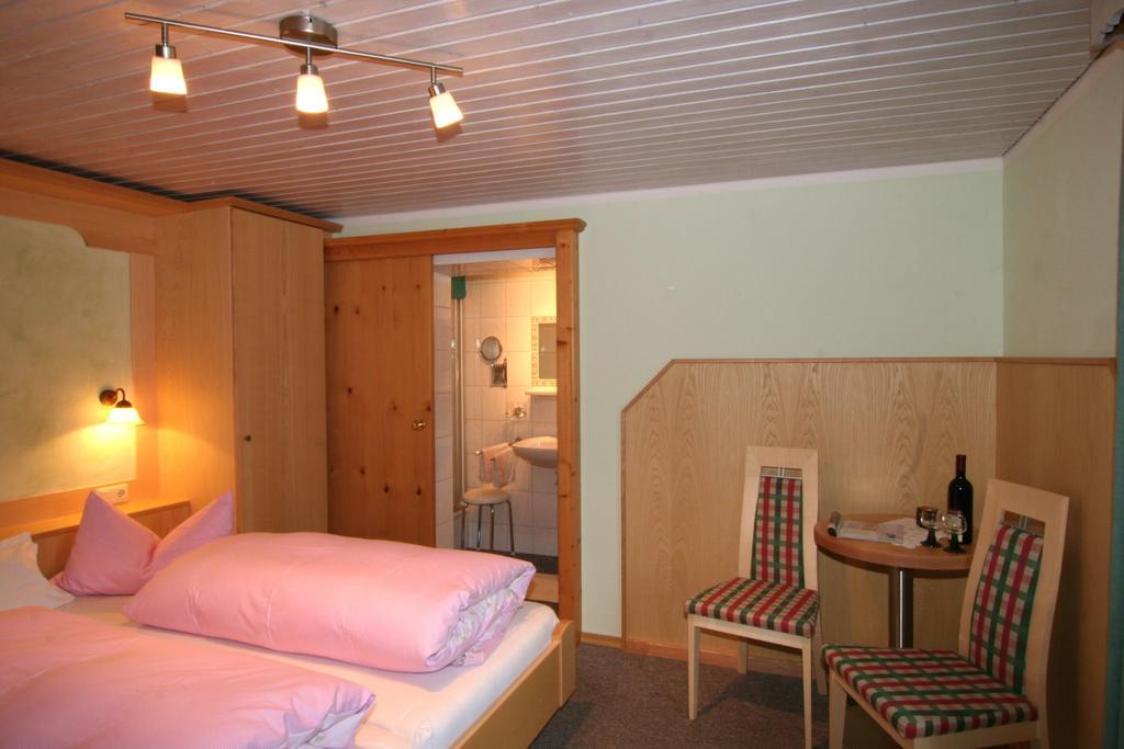 Haus Wiesenrand Hotel Berchtesgaden Room photo